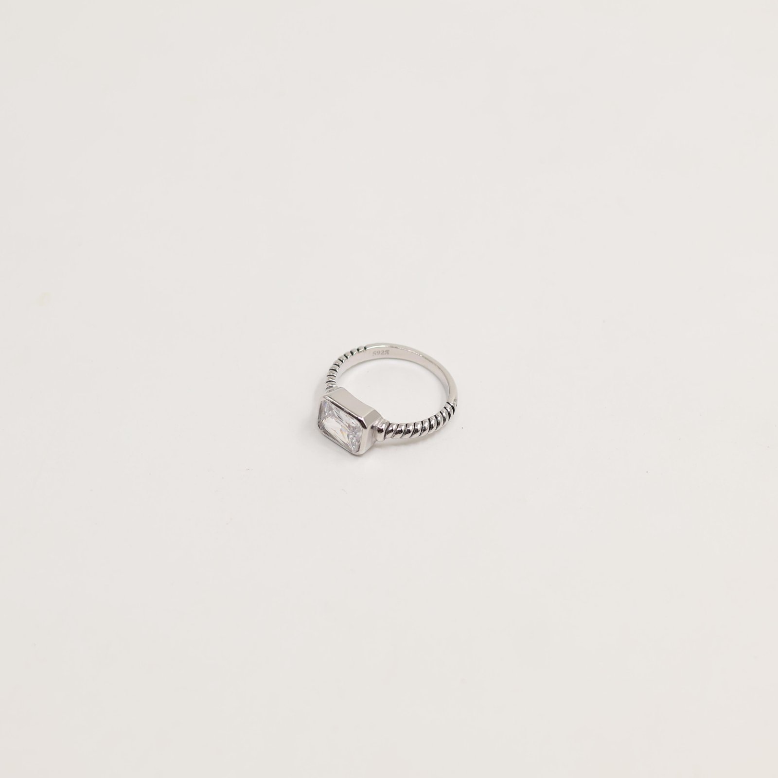 Silver Emerald Rectangle Bezel Ring