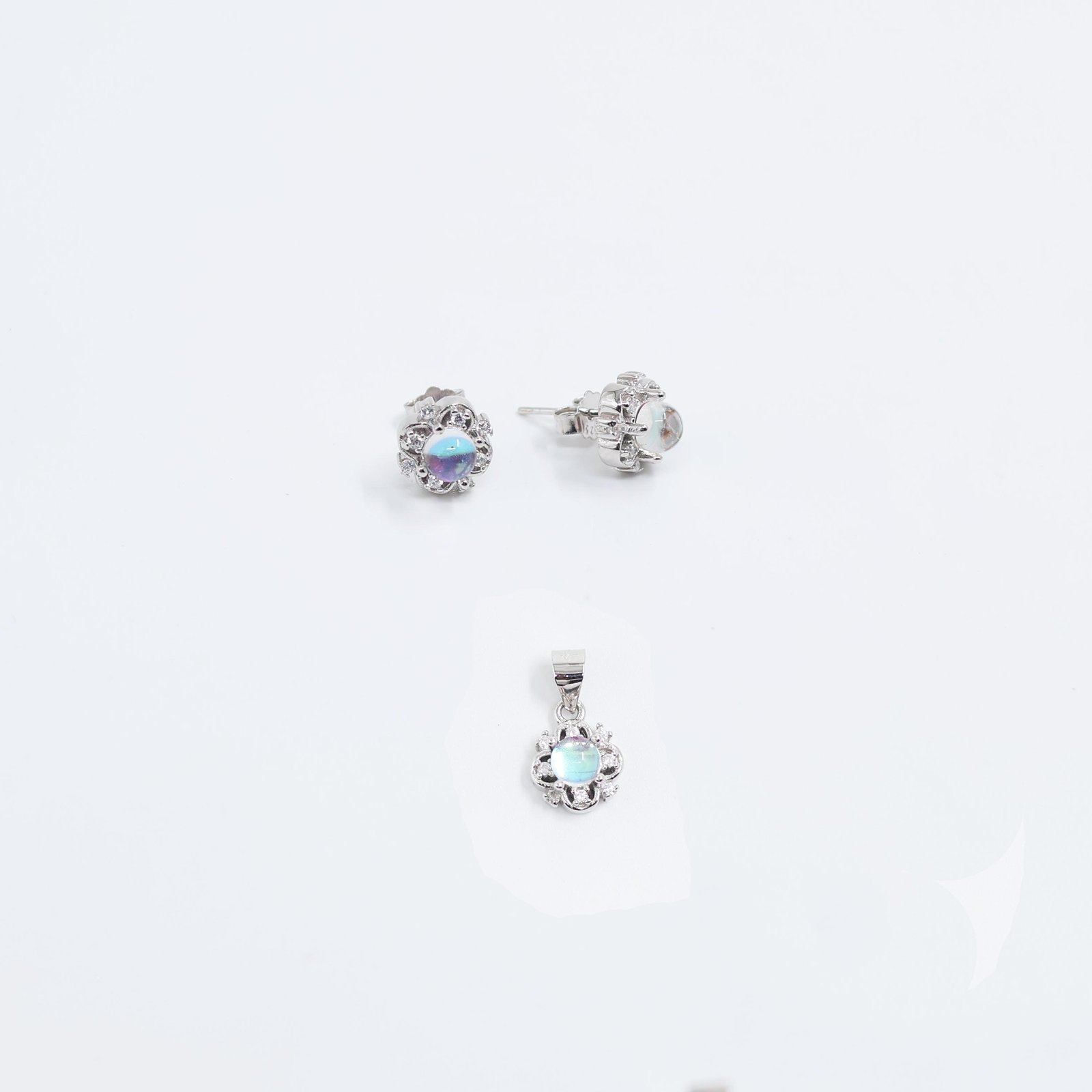 Silver Opal Floral Pendant & Stud Earrings Set