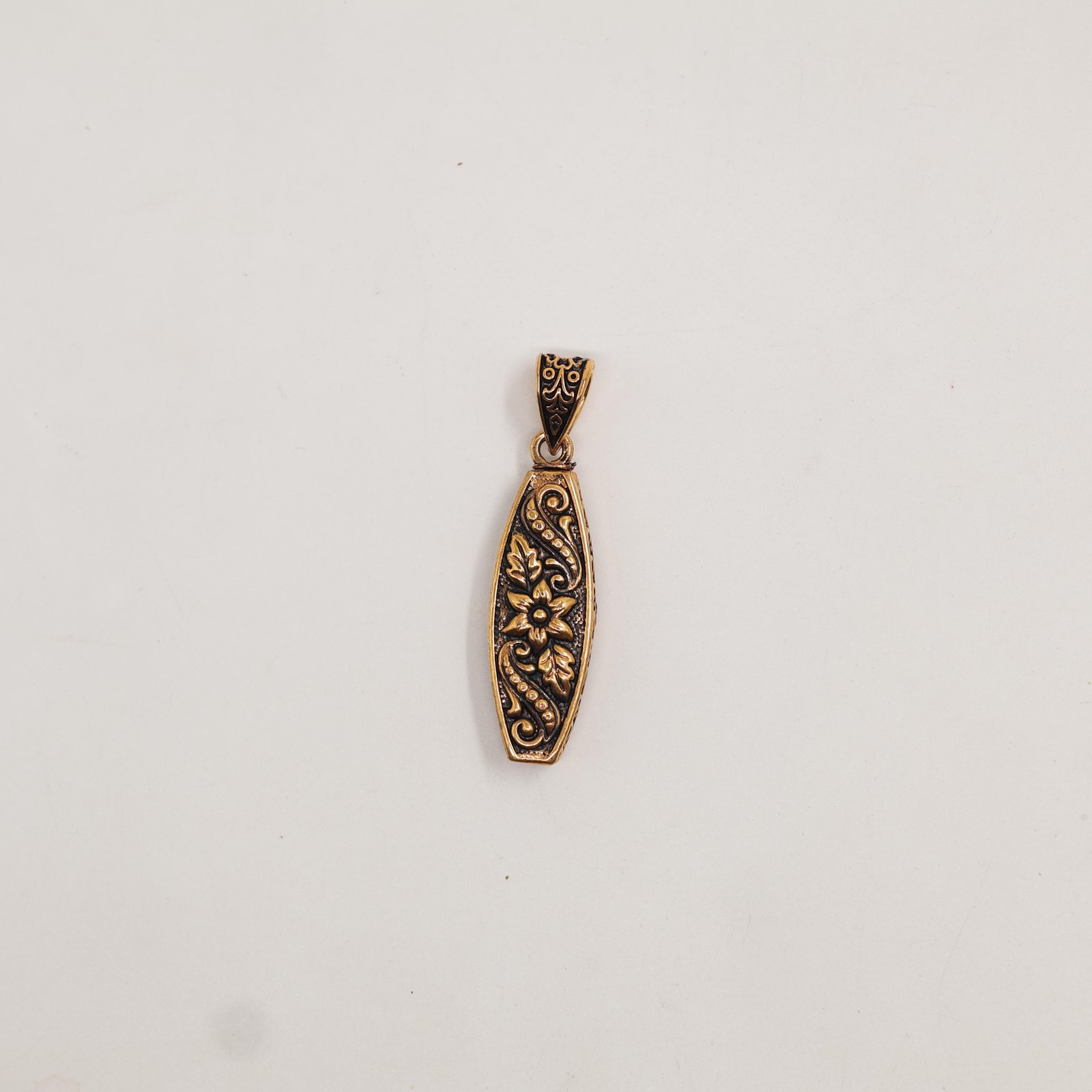 Antique Bronze Floral Filigree Pendant Necklace